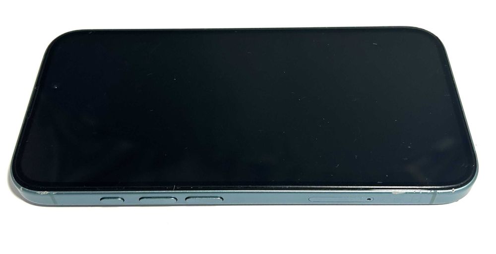 Telefon Iphone 16, kondycja baterii 100%
