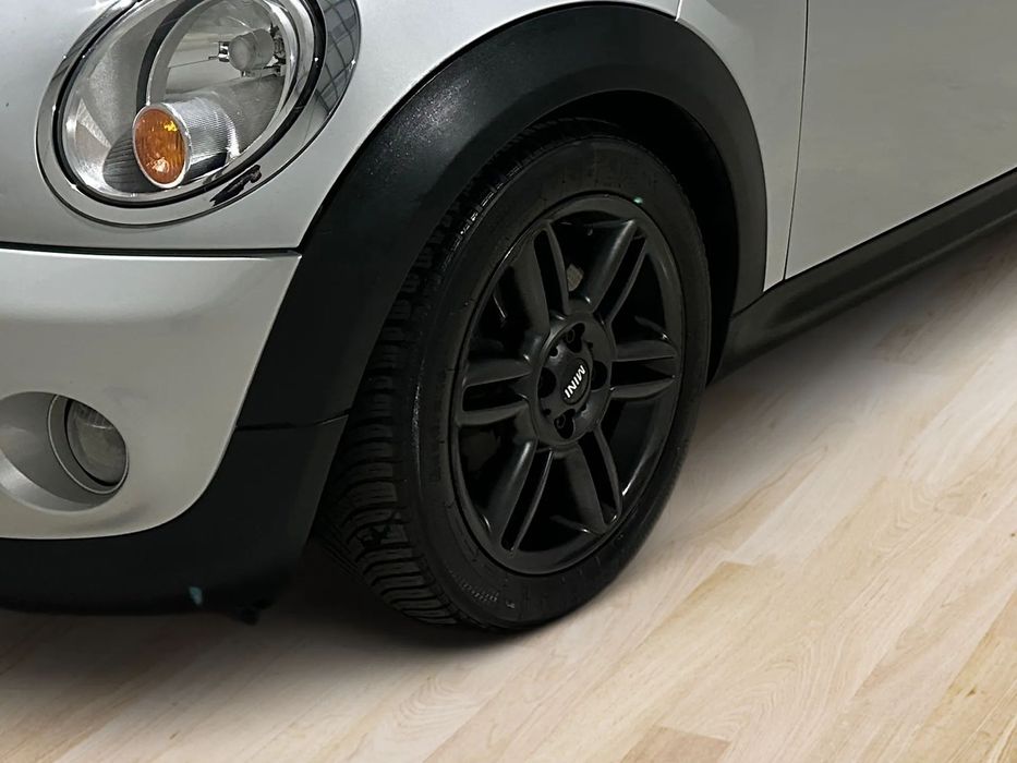 MINI Cabrio Cooper D