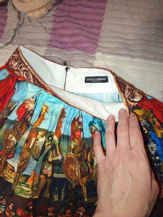 Продам женскую юбку
