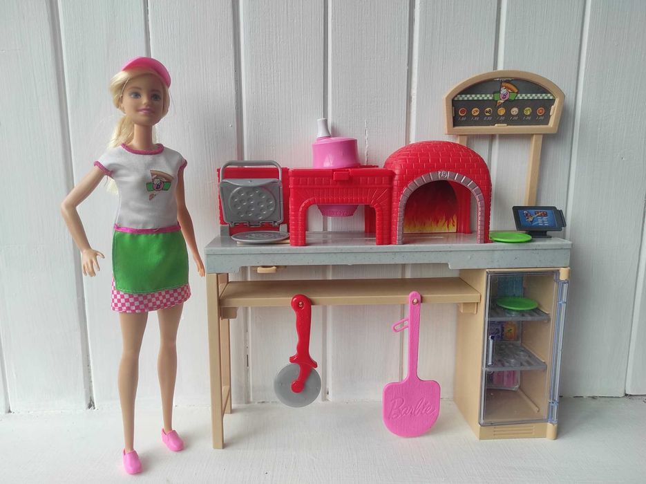 Barbie pizza chef doll playset Набір Барбі Піцерія Mattel оригінал
