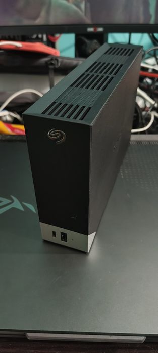 Внешний жесткий диск 3.5" USB 3.0TB Seagate One Touch Black