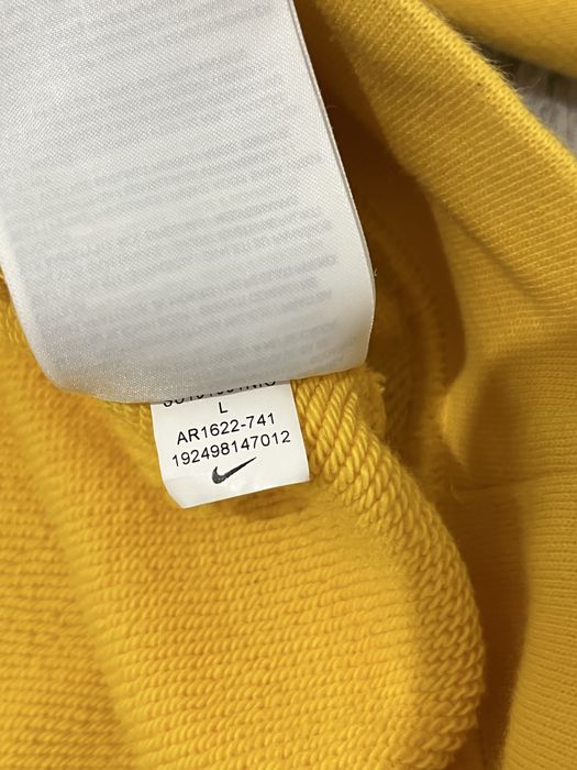 Nike r. L zolta meska bluza oversize