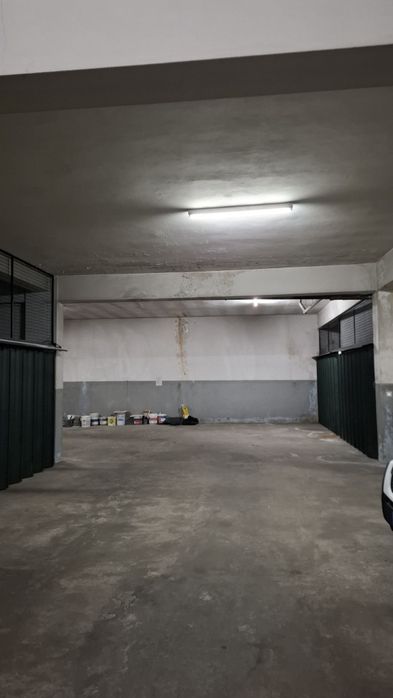 Garagem fechada Ermesinde