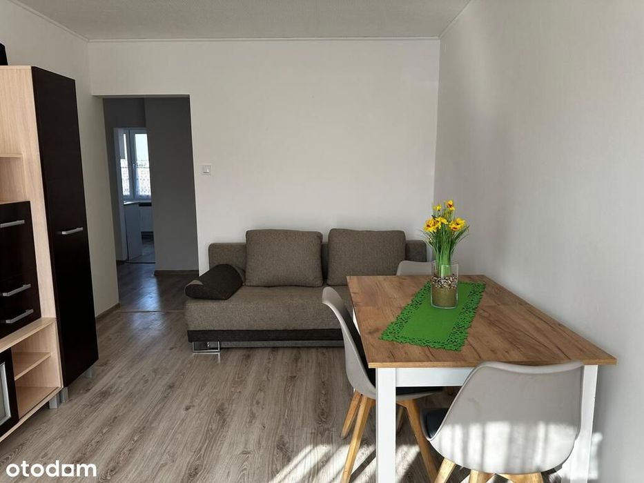 Na sprzedaż 3 pokoje po remoncie 48.15 m2