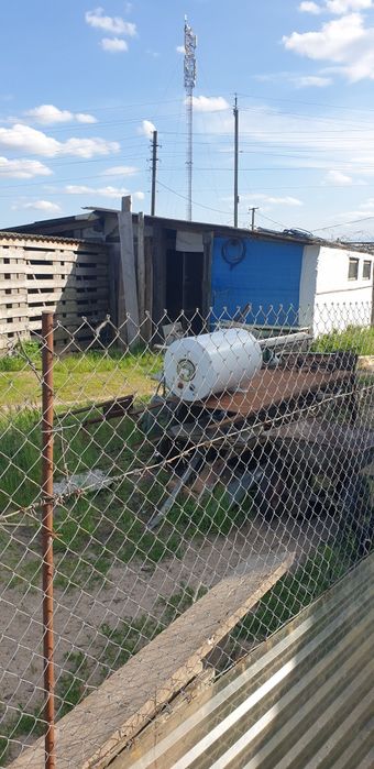 Ділянка 18,5 сот поруч з лісом, пилорама, госп.будівлі,с. Сінгури