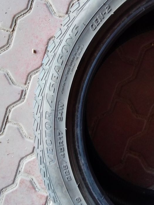 Opona wielosezonowa 225/45r17 GOODYEAR 2020r 6.5mm