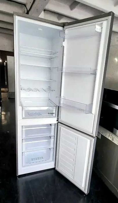 холодильник Веко двокамерний з  морозильною камерою 200×60×67см