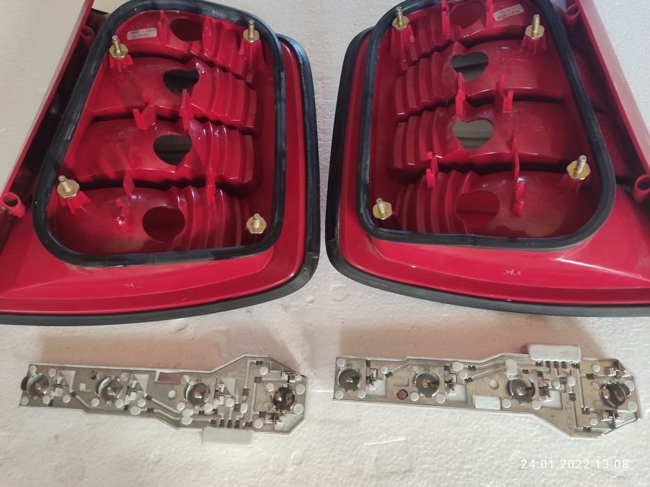 Задні фонарі шкода