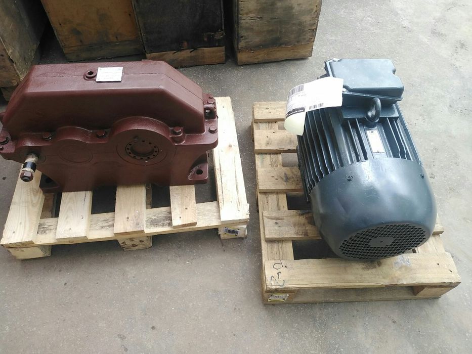 Редуктор для дравокола Мотор-редуктор Электродвигатель новые и б/у