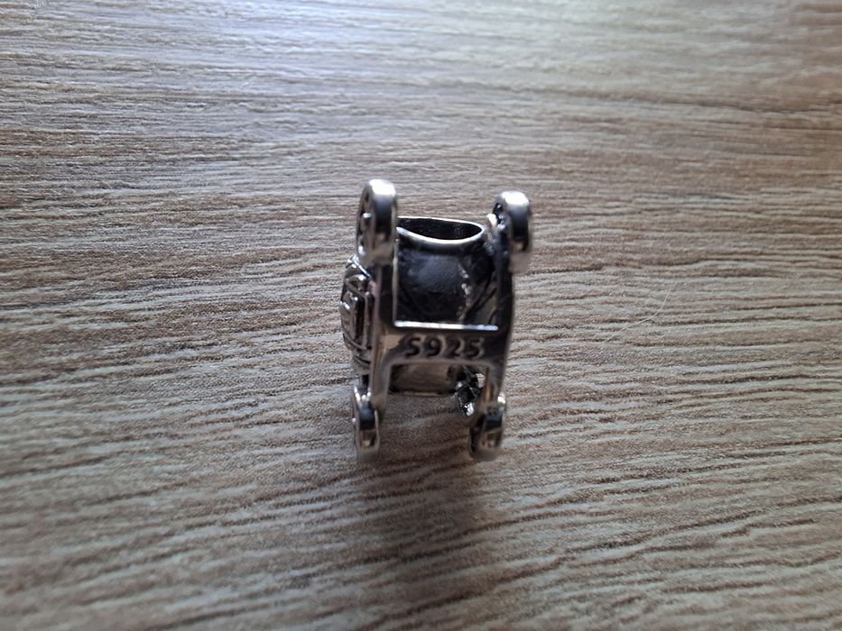 Charms kareta srebro pr. 925
