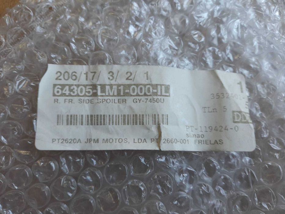 CARENAGEM TAMPA LD DRT OEM SYM CRUISYM 3 0 0