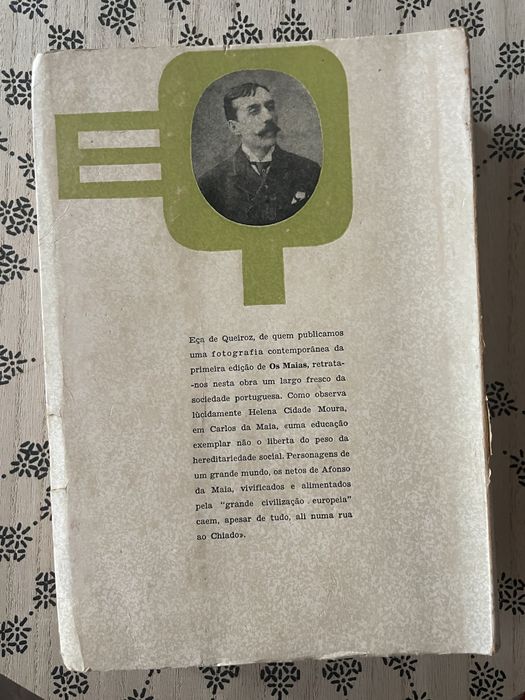 Livro “Os Maias” de Eça de Queirós usado