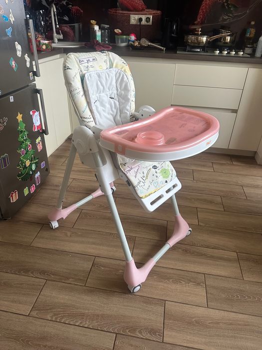 Стільчик для годування BABY TILLY Bistro T-641/2 Rose