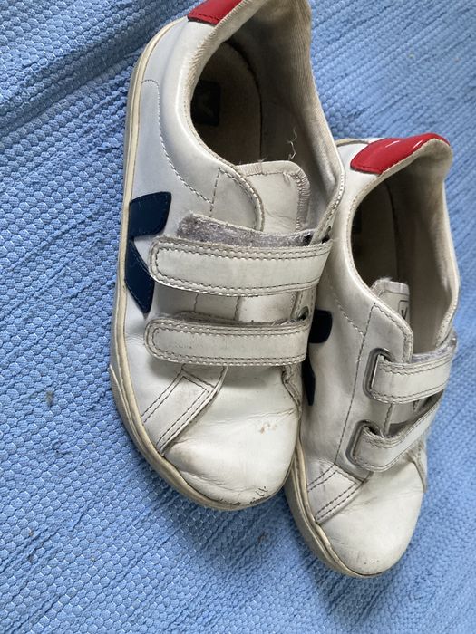 Sapatilhas Veja 35