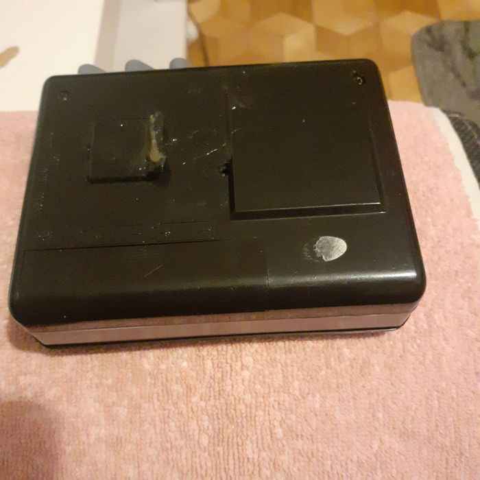 Sprzedam   Mp3  i   magnetofon  na  kasety  używane  .