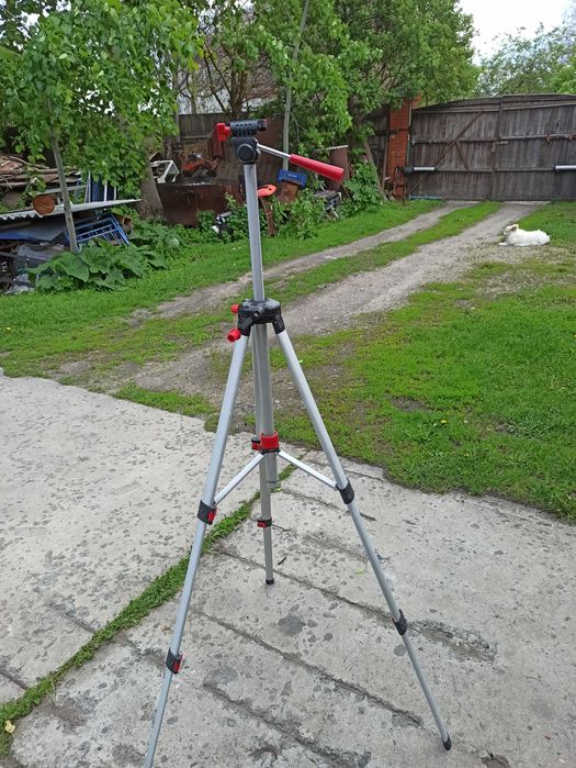 Штатив тренога .