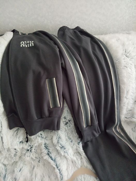 Спортивний костюм