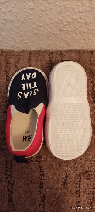 Buciki trampki rozmiar 20/21 H&M