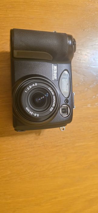 Nikon Coolpix 5400