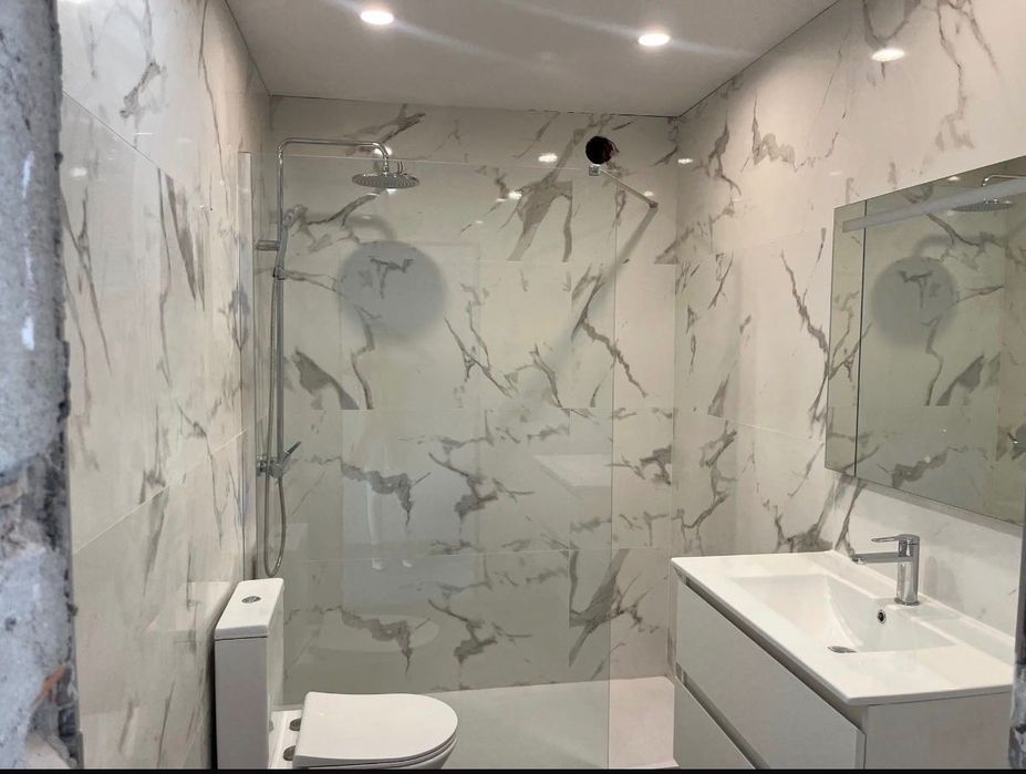 Vende se T2 com Arrecadação na Baixa da Banheira