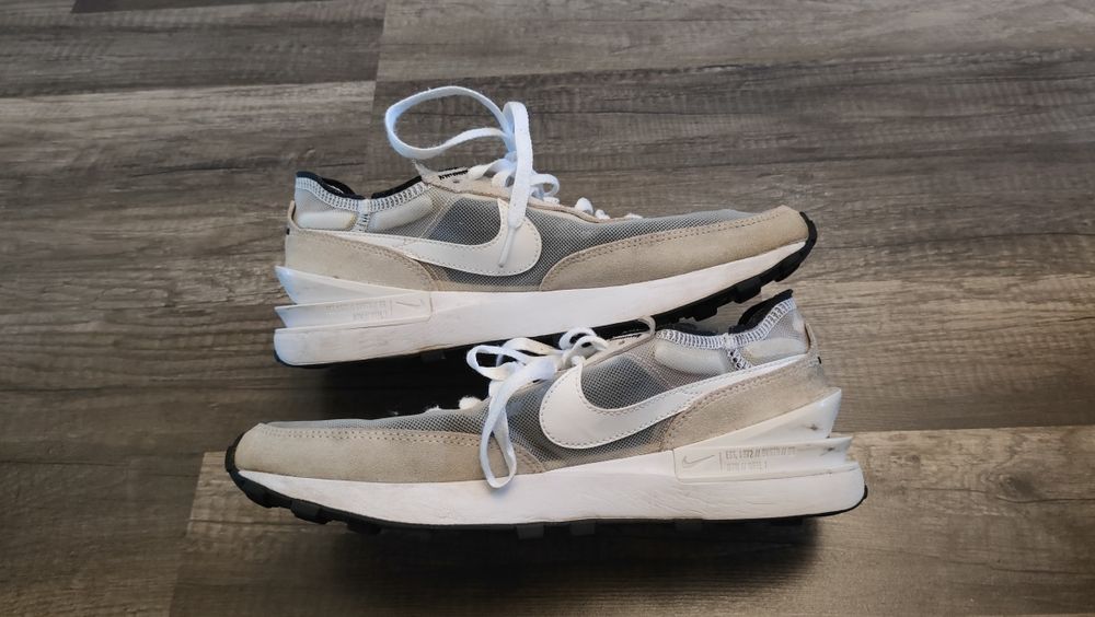 świetne buty NIKE Waffle One