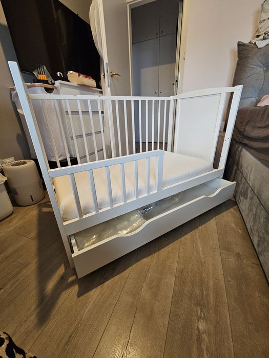 Łóżeczko łóżko dla dziecka dostawka lub wolnostojące 120x60 drewniane