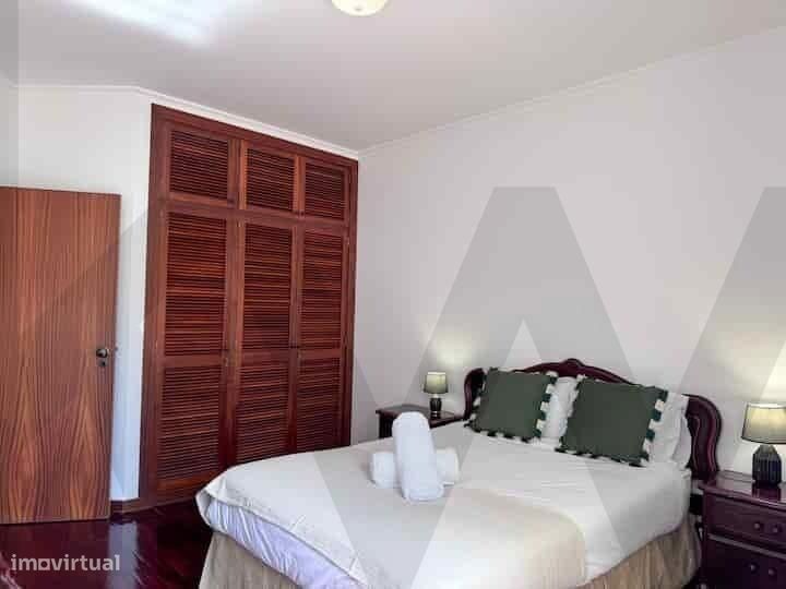 Apartamento T1 Mobilado e Equipado no Centro do Caniço