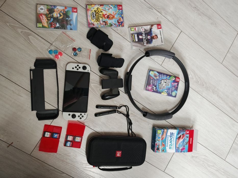 Zestaw Nintendo Switch OLED