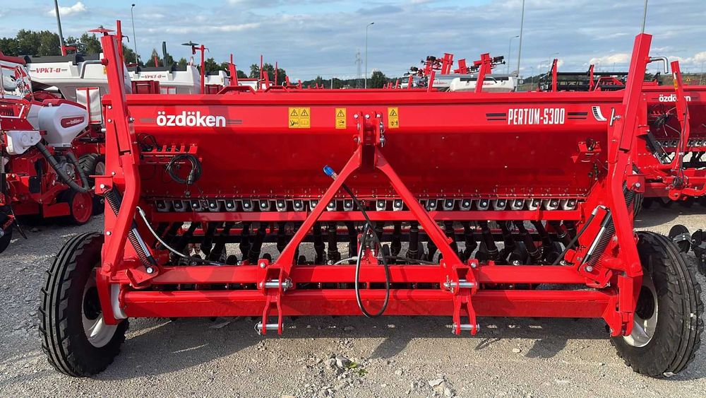 Siewnik zbożowy OZDOKEN PERTUM S-300 3m