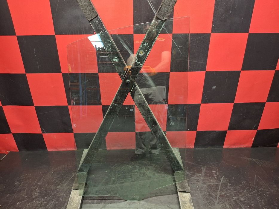 Vidro porta frente esquerda VOLKSWAGEN Crafter (SY_)