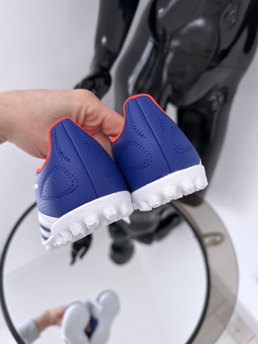 Качественные оригинальные сороконожки копочки бампы Adidas Predator