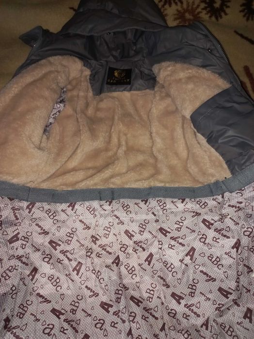 Пуховик на дівчинку 10-14 р.