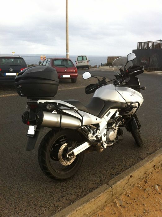Suzuki V-Strom 1000 (2004)