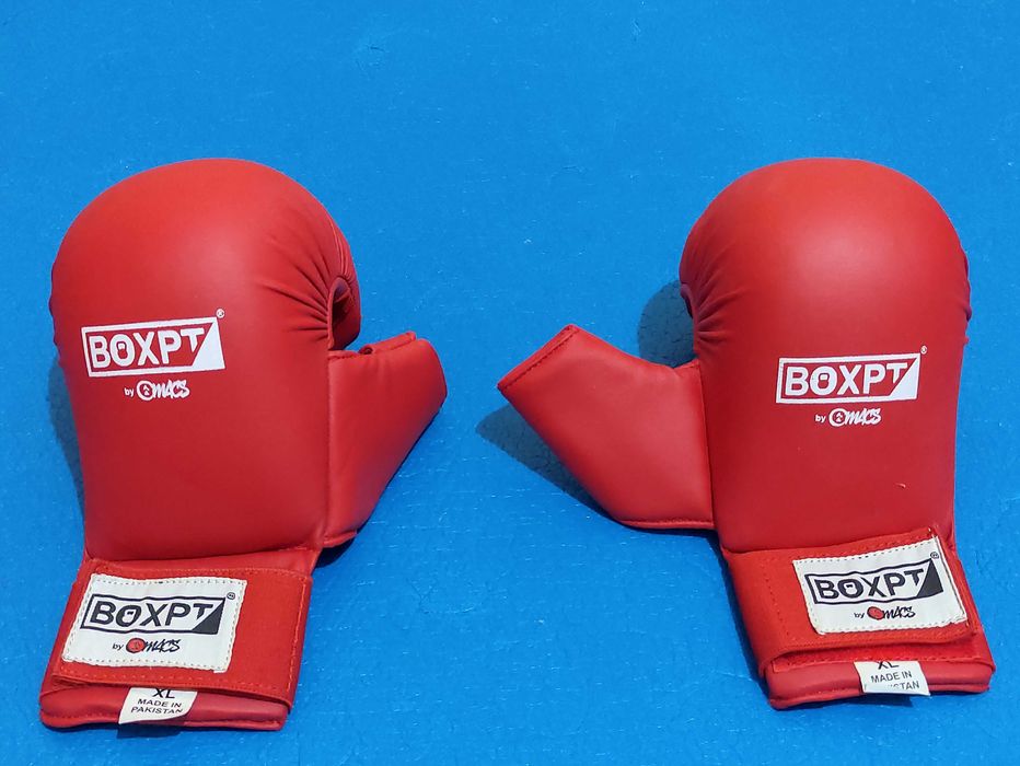 Luvas de Karaté tipo WKF - XL Vermelhas