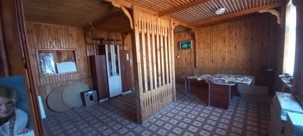 Продаж виробничо-складських приміщеннь. Лісоцех. м.Добромиль.