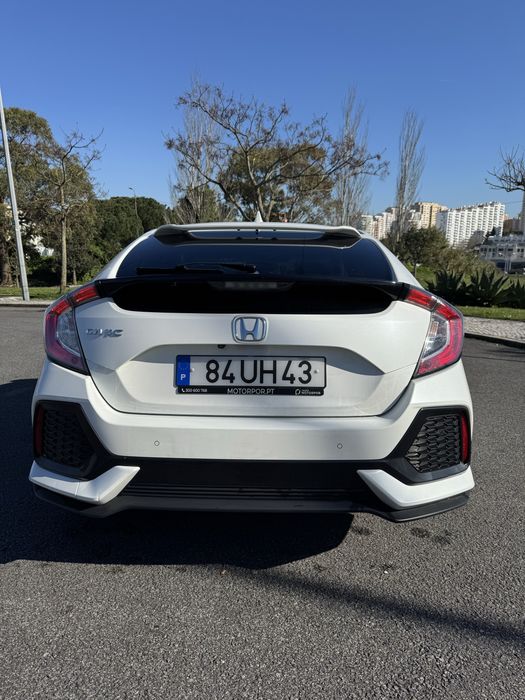 HONDA CIVIC 1.0 VTEC Executive Premium
