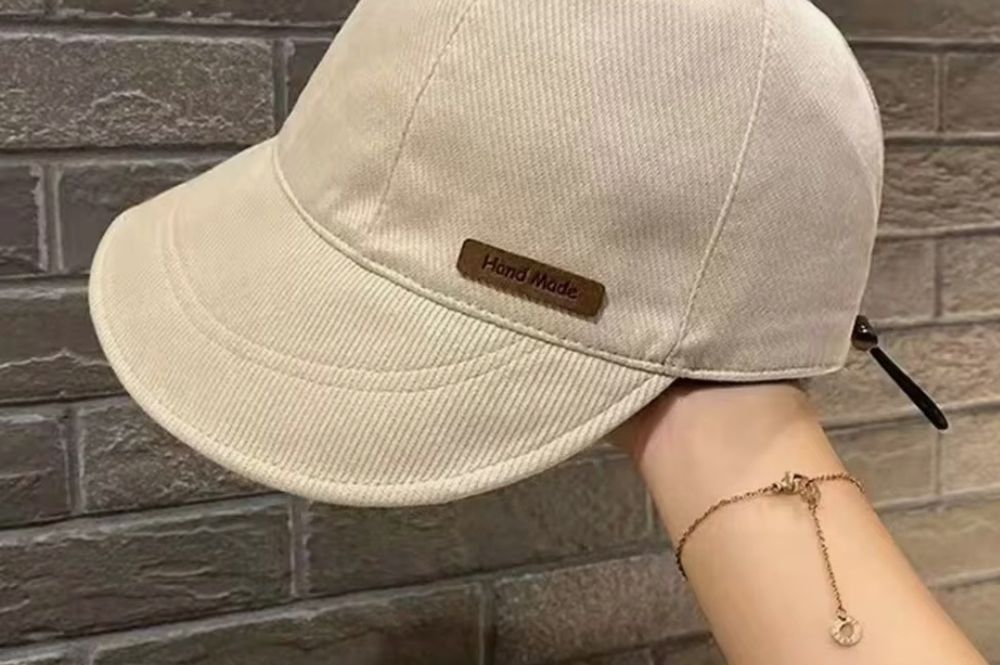 Chapéu de sol com pala  estilo moderno