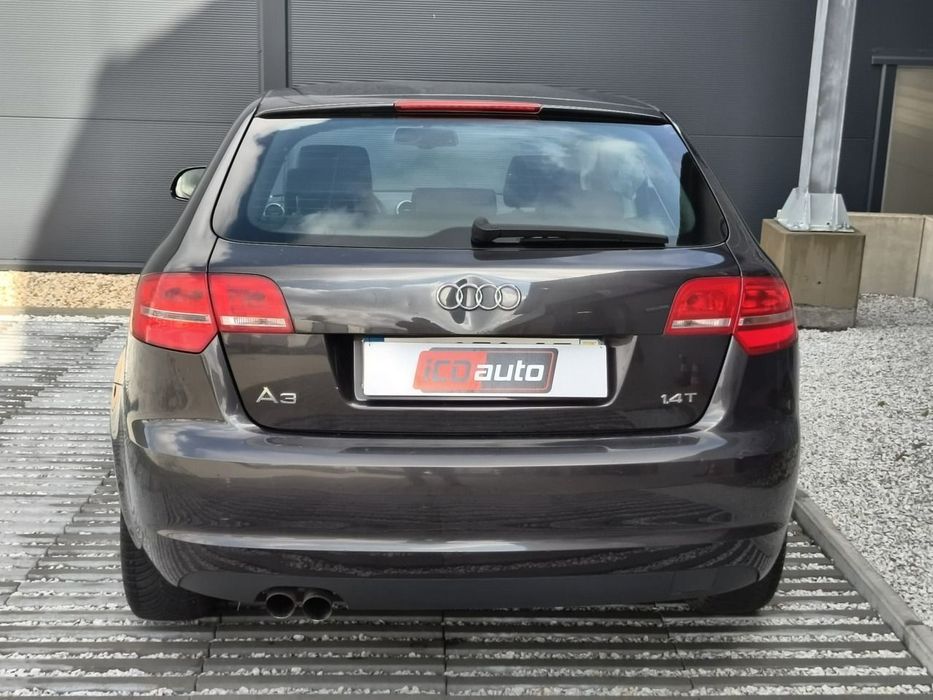 Audi A3 Sportback 1,4 tfsi 125ps* automat* climatronic* ICDauto.com