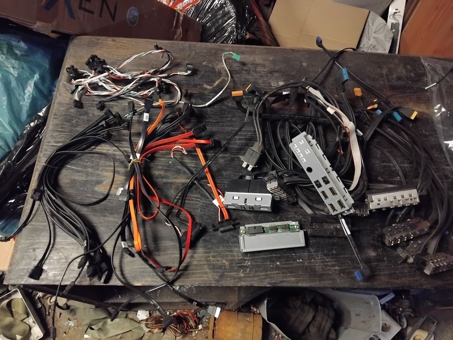 MEGA ZESTAW Okablowanie komputera PC SATA USB właczniki reset