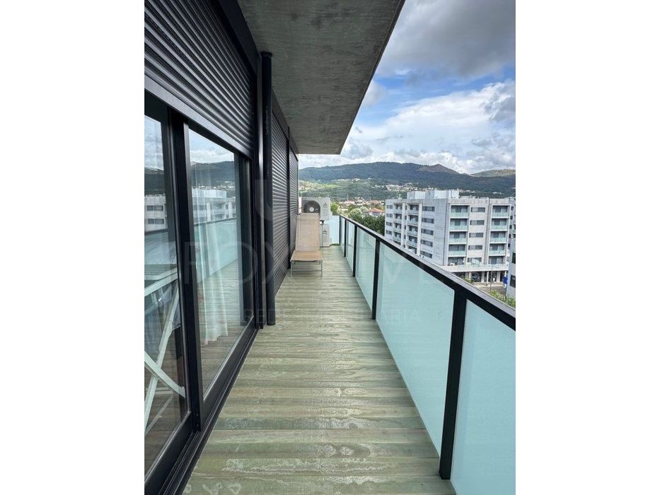 Apartamento T3 - Centro de Valença