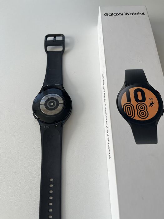 Нові Watch4 Galaxy Samsung  44mm black esim