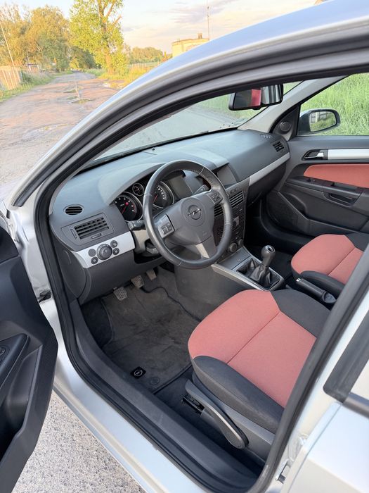Opel astra 1.6 benzyna 146 tys km! Bez rdzy !