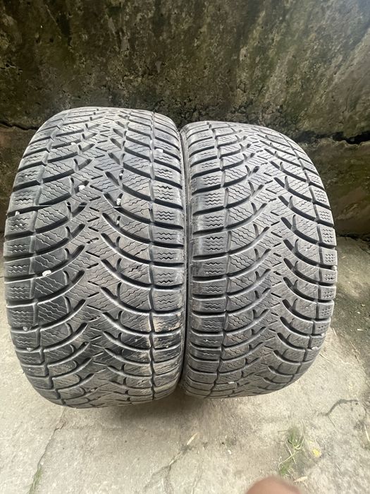 Продам  резину Targum 215/55 R16