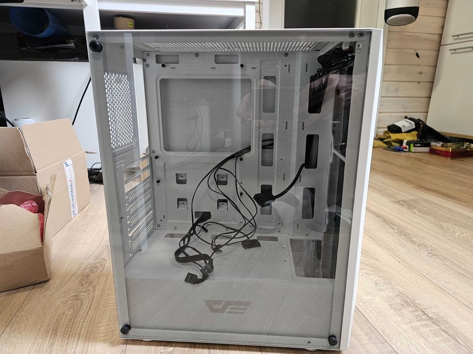 Obudowa komputerowa Darkflash DK151 LED