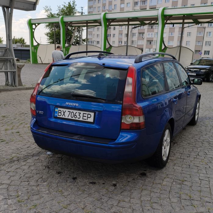 Volvo V50 продам