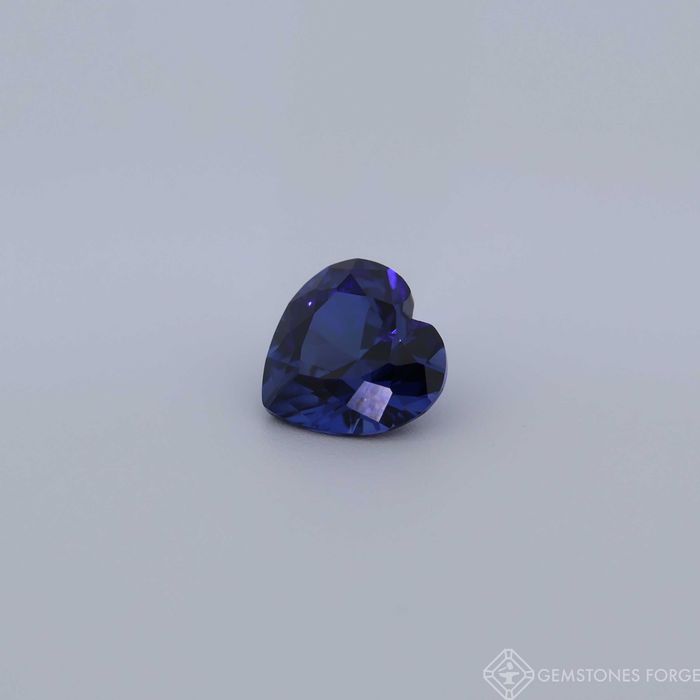 Szafir Laboratoryjnie wytworzony niebieski 6x6 mm