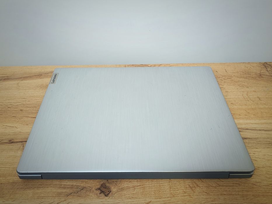 15'6 ноутбук Lenovo i3-1005G1/SSD 256GB/8GB DDR4/UHD Graphics/Батарея 23% зносу