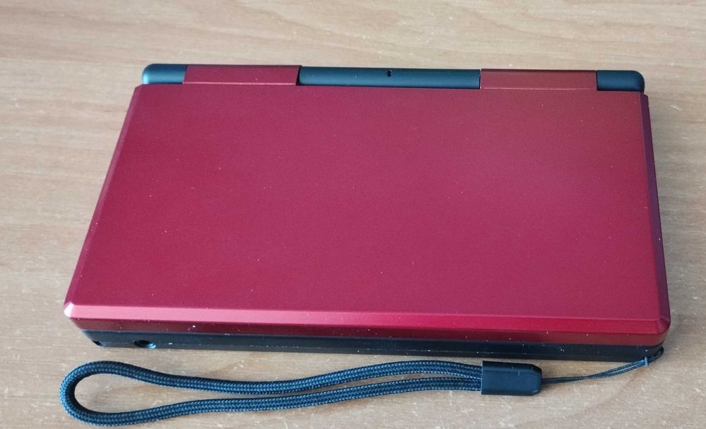 Anbernic RG DS (Black Red), чохол Anbernic в комплекті