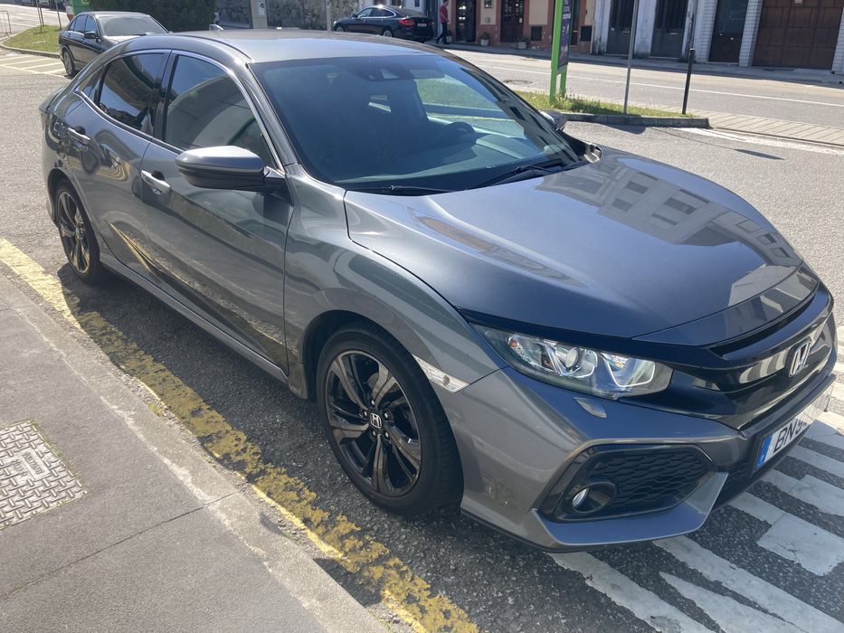 Honda Civic 1.0T Automático