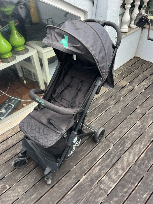 Carrinho de criança asalvo